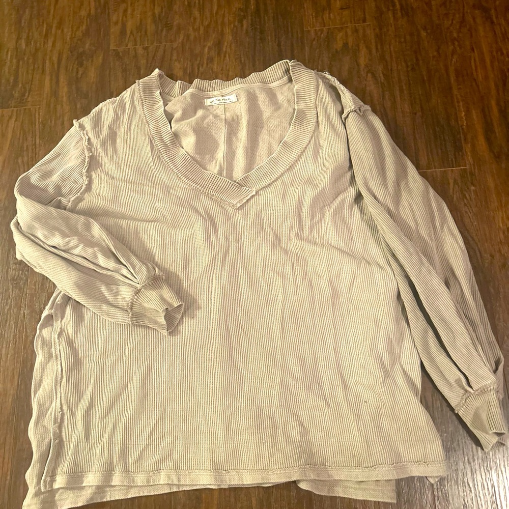 We the free sweater size L